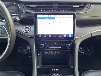 2021 Jeep Grand Cherokee L Limited   - Photo 17 - Lewisville, TX 75057