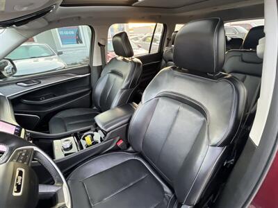 2021 Jeep Grand Cherokee L Limited   - Photo 18 - Lewisville, TX 75057