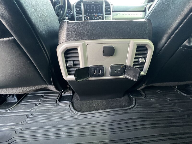 2019 Ford F-250 Super Duty Lariat - Photo 16 - Lewisville, TX 75057
