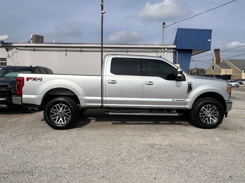2019 Ford F-250 Super Duty Lariat - Photo 5 - Lewisville, TX 75057