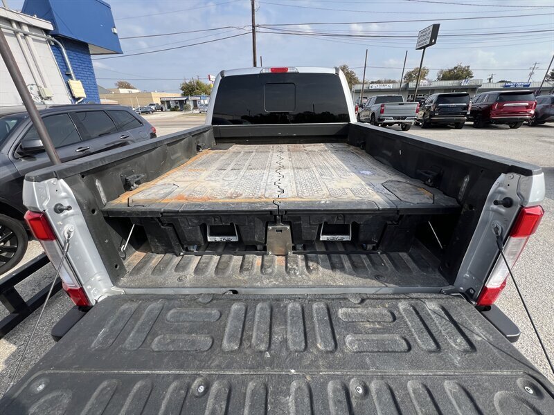 2019 Ford F-250 Super Duty Lariat - Photo 9 - Lewisville, TX 75057