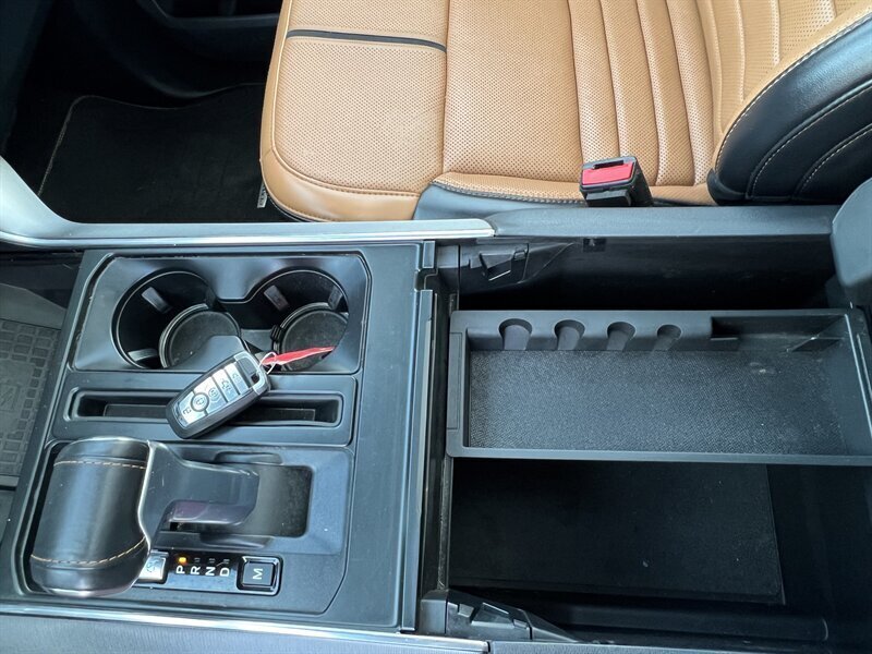 2021 Ford F-150 Platinum   - Photo 33 - Lewisville, TX 75057