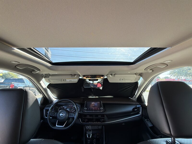 2023 Nissan Rogue SV   - Photo 9 - Lewisville, TX 75057
