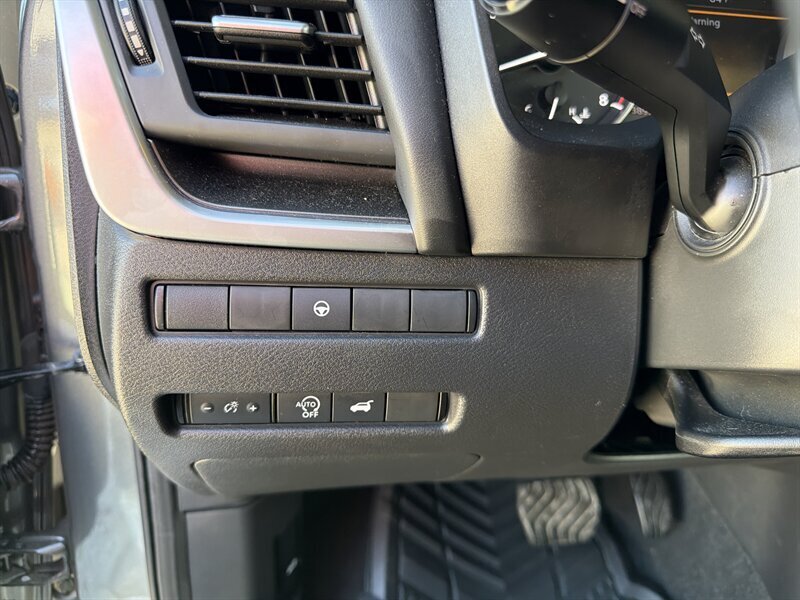 2023 Nissan Rogue SV   - Photo 16 - Lewisville, TX 75057