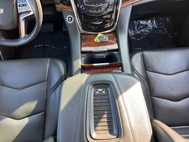 2018 Cadillac Escalade ESV Premium Luxury   - Photo 18 - Lewisville, TX 75057