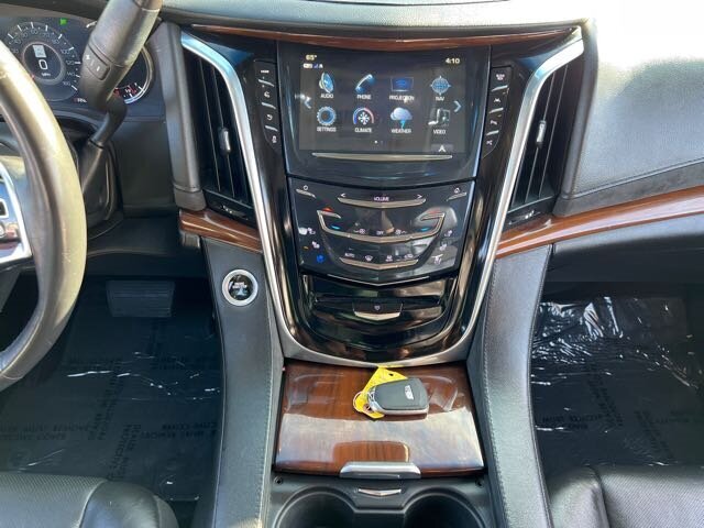2018 Cadillac Escalade ESV Premium Luxury   - Photo 19 - Lewisville, TX 75057