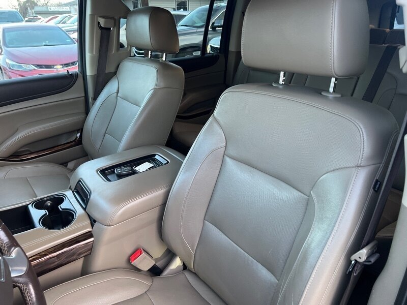 2019 GMC Yukon XL SLT   - Photo 20 - Lewisville, TX 75057