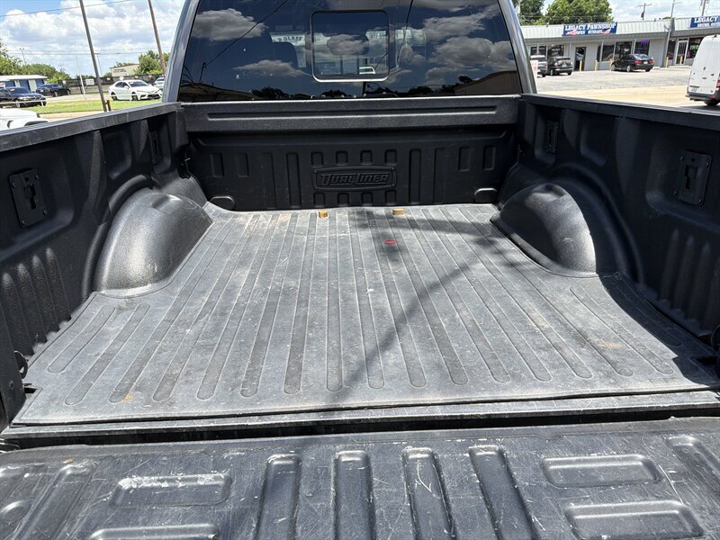 2015 Ford F-150 Lariat   - Photo 8 - Lewisville, TX 75057