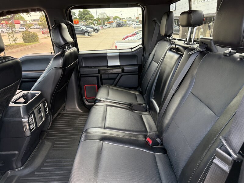 2015 Ford F-150 Lariat   - Photo 9 - Lewisville, TX 75057