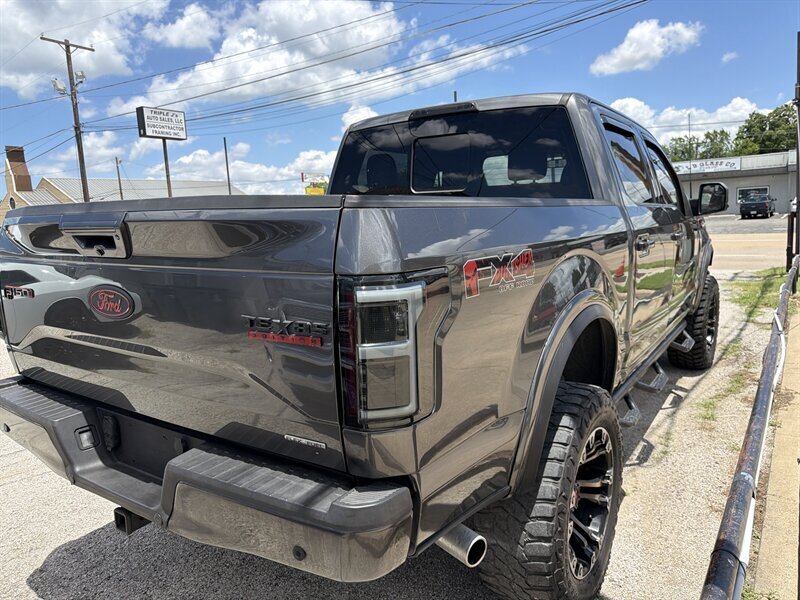 2015 Ford F-150 Lariat   - Photo 4 - Lewisville, TX 75057