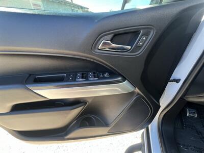 2018 Chevrolet Colorado LT   - Photo 21 - Lewisville, TX 75057