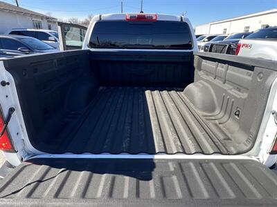 2018 Chevrolet Colorado LT   - Photo 8 - Lewisville, TX 75057