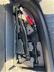 2020 Hyundai Santa Fe SEL   - Photo 5 - Lewisville, TX 75057