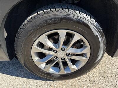 2020 Hyundai Santa Fe SEL   - Photo 23 - Lewisville, TX 75057