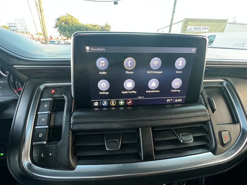 2021 Chevrolet Tahoe LT   - Photo 12 - Lewisville, TX 75057