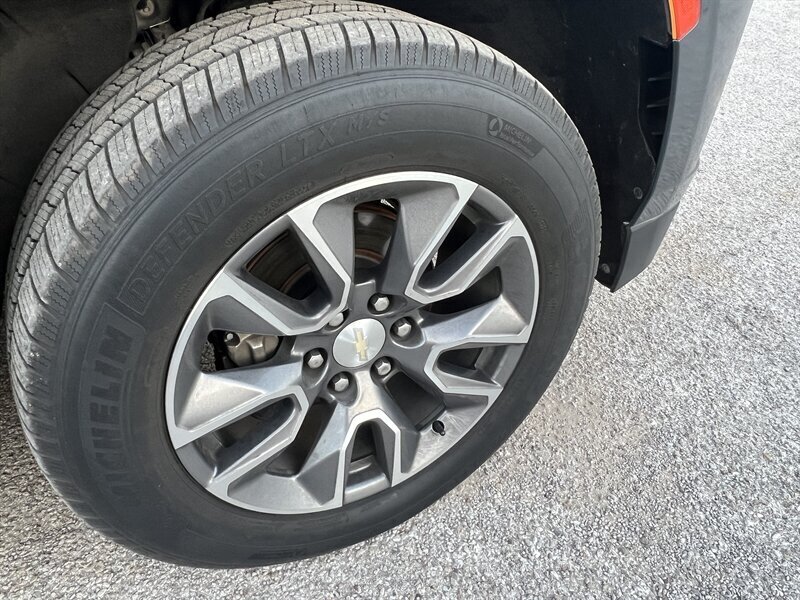 2021 Chevrolet Tahoe LT   - Photo 33 - Lewisville, TX 75057