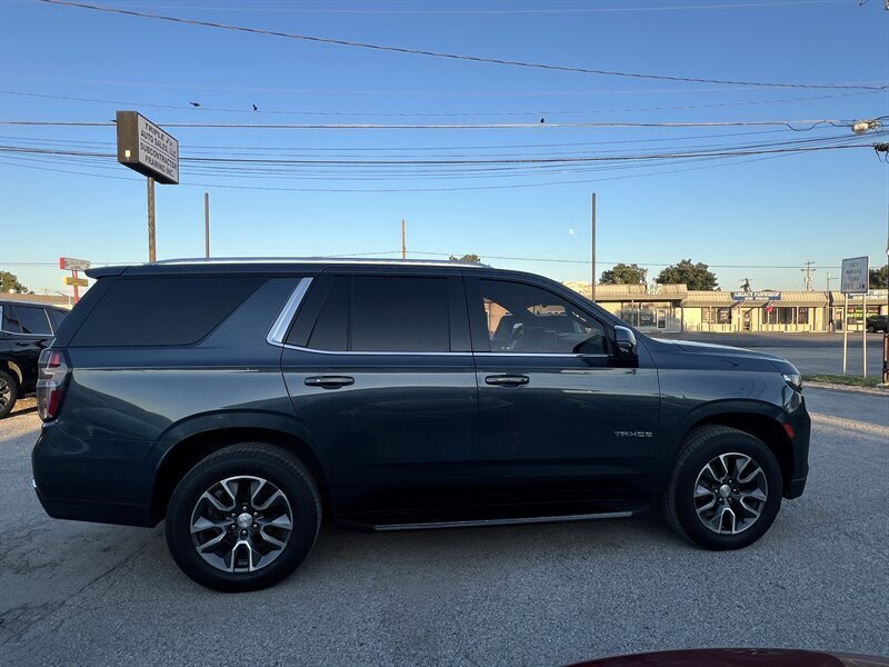 2021 Chevrolet Tahoe LT   - Photo 7 - Lewisville, TX 75057