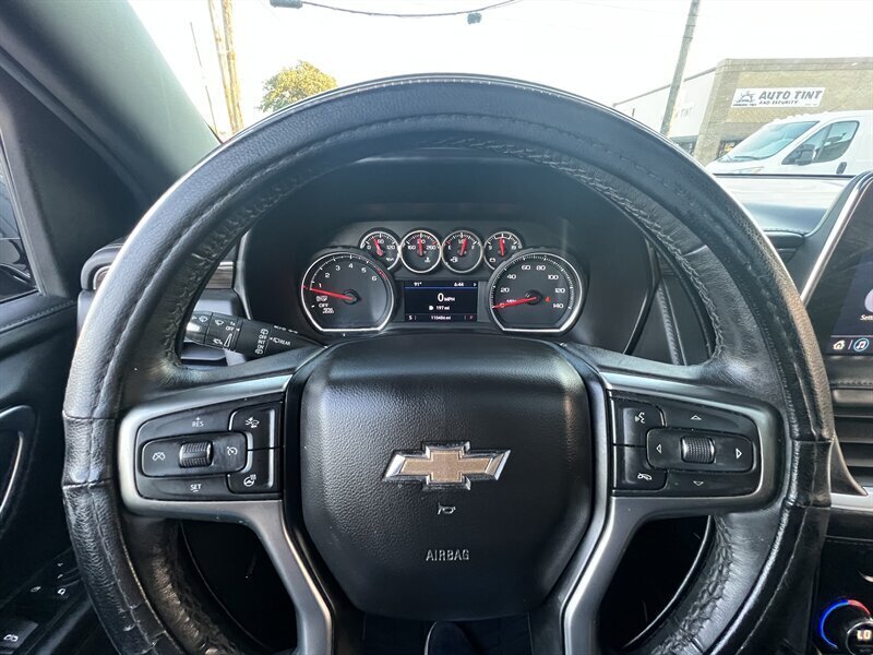 2021 Chevrolet Tahoe LT   - Photo 10 - Lewisville, TX 75057