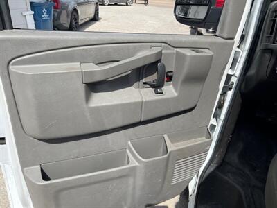 2016 GMC Medium Duty Medium Duty Cargo Van 2500   - Photo 19 - Lewisville, TX 75057