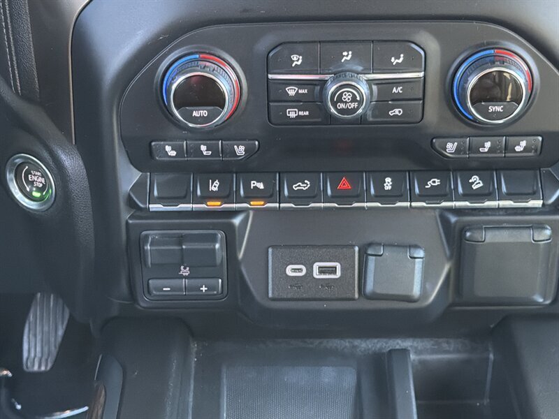 2020 Chevrolet Silverado 2500 High Country   - Photo 17 - Lewisville, TX 75057