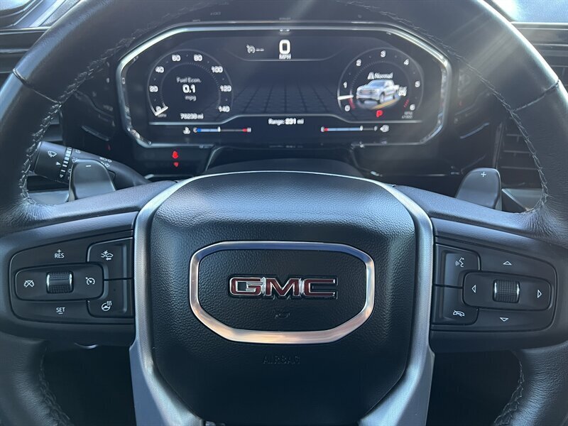 2023 GMC Sierra 1500 SLT   - Photo 16 - Lewisville, TX 75057