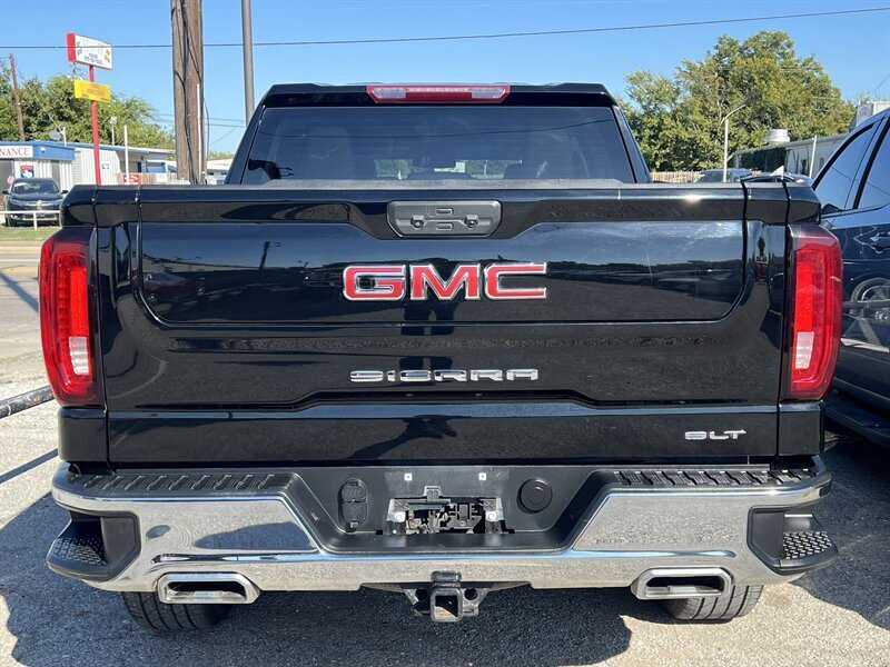 2023 GMC Sierra 1500 SLT   - Photo 5 - Lewisville, TX 75057