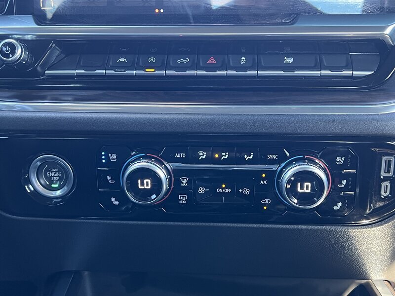 2023 GMC Sierra 1500 SLT   - Photo 22 - Lewisville, TX 75057