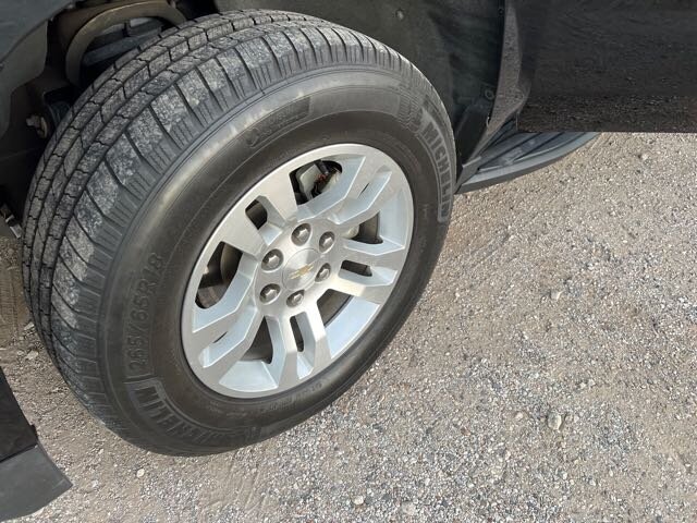 2019 Chevrolet Suburban LT   - Photo 31 - Lewisville, TX 75057