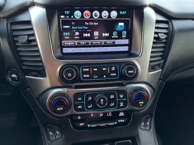 2019 Chevrolet Suburban LT   - Photo 27 - Lewisville, TX 75057