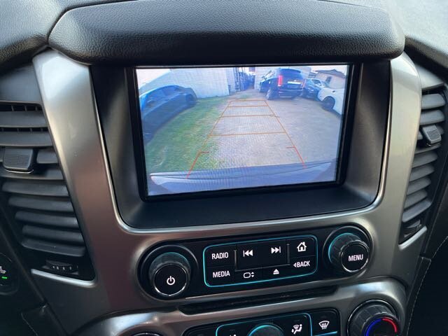 2019 Chevrolet Suburban LT   - Photo 25 - Lewisville, TX 75057