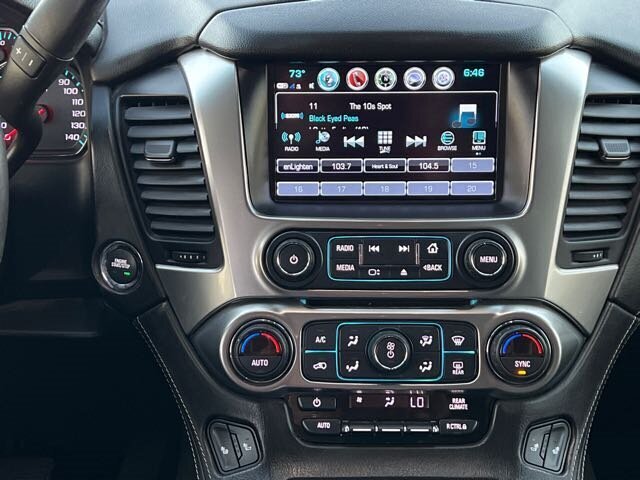 2019 Chevrolet Suburban LT   - Photo 26 - Lewisville, TX 75057