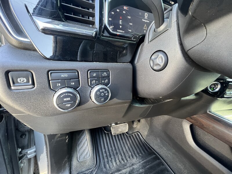 2024 GMC Sierra 1500 SLT   - Photo 19 - Lewisville, TX 75057