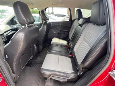 2019 Ford Escape SE   - Photo 10 - Lewisville, TX 75057