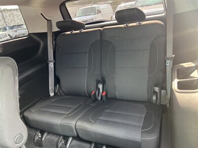 2021 GMC Acadia SLE   - Photo 8 - Lewisville, TX 75057