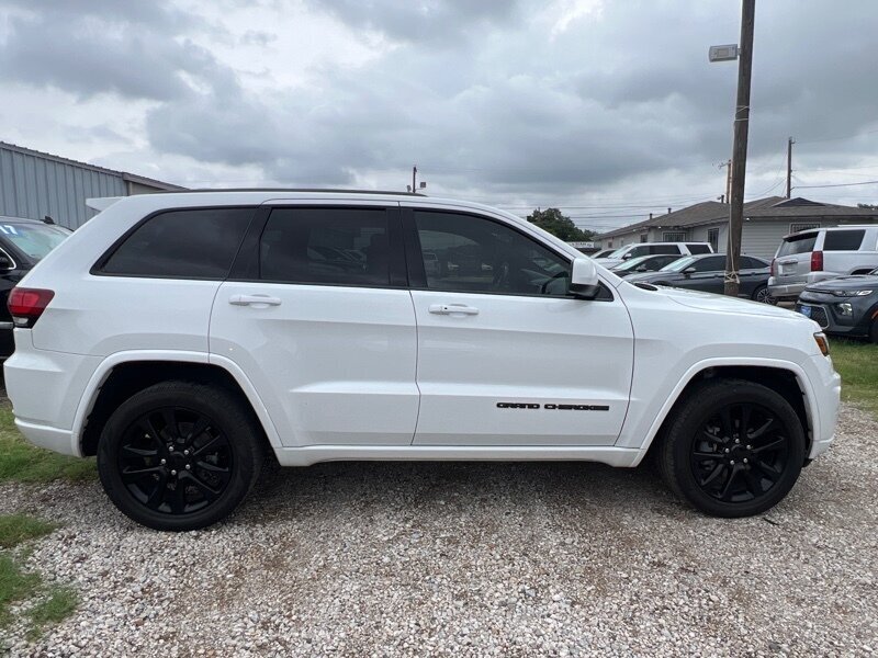 2018 Jeep Grand Cherokee Altitude   - Photo 6 - Lewisville, TX 75057