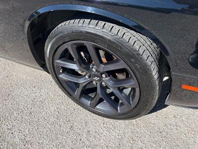 2019 Dodge Challenger SXT   - Photo 26 - Lewisville, TX 75057