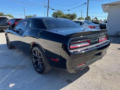 2019 Dodge Challenger SXT   - Photo 3 - Lewisville, TX 75057