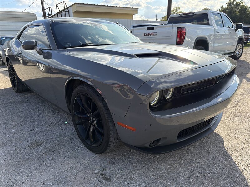 2017 Dodge Challenger SXT Plus   - Photo 1 - Lewisville, TX 75057