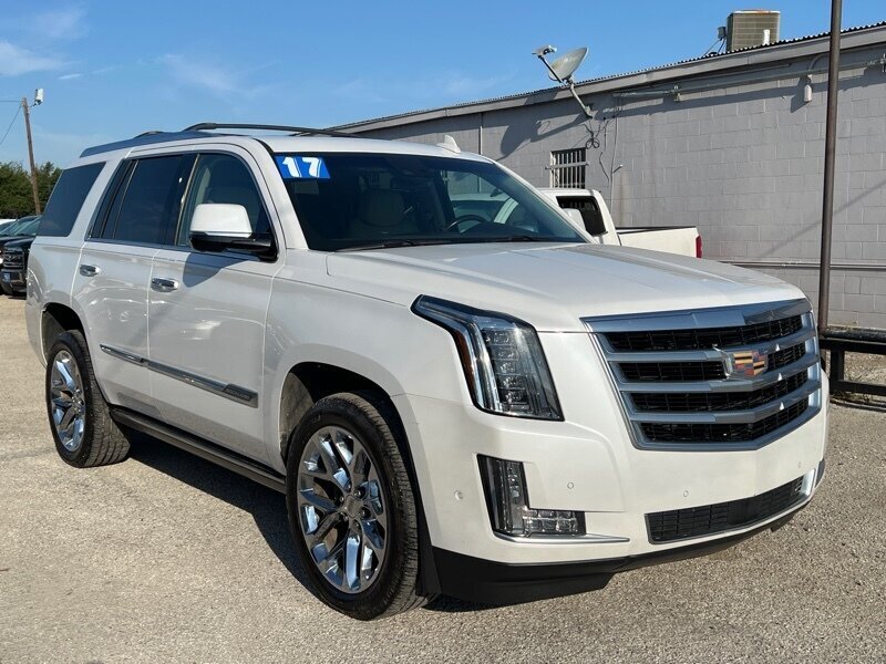 2017 Cadillac Escalade Premium Luxury   - Photo 1 - Lewisville, TX 75057