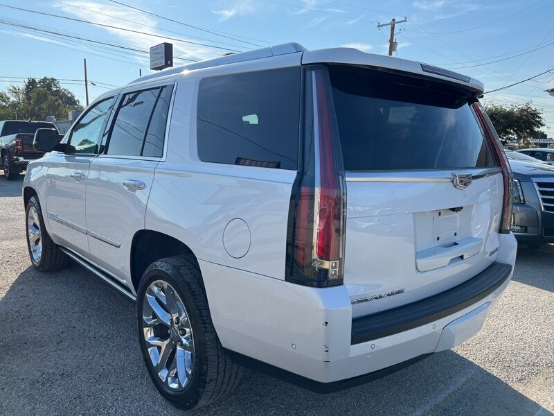 2017 Cadillac Escalade Premium Luxury - Photo 3 - Lewisville, TX 75057