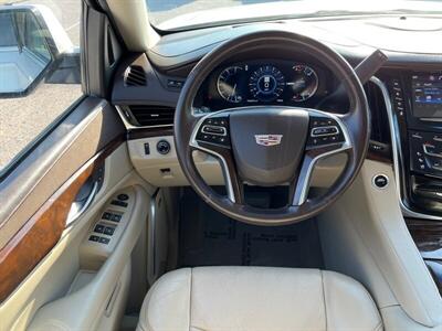 2017 Cadillac Escalade Premium Luxury - Photo 16 - Lewisville, TX 75057