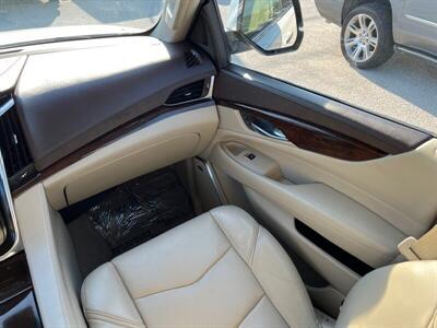 2017 Cadillac Escalade Premium Luxury - Photo 15 - Lewisville, TX 75057