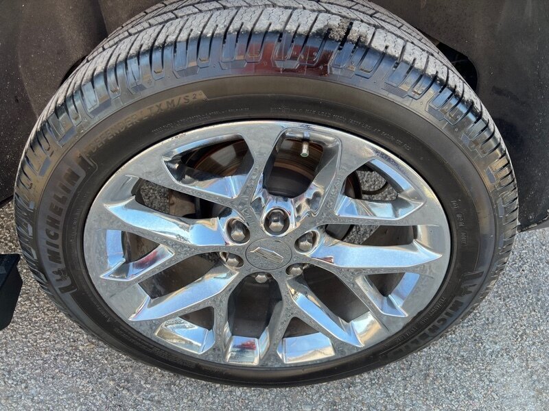 2017 Cadillac Escalade Premium Luxury - Photo 29 - Lewisville, TX 75057