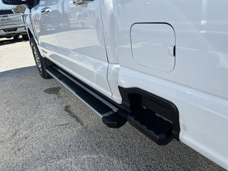 2023 Ford F-250 Lariat - Photo 10 - Lewisville, TX 75057