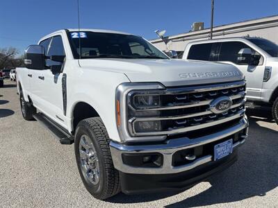2023 Ford F-250 Lariat Truck
