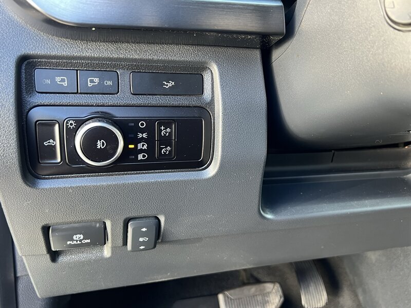 2023 Ford F-250 Lariat - Photo 28 - Lewisville, TX 75057