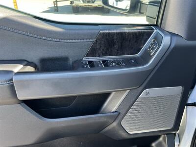 2023 Ford F-250 Lariat - Photo 30 - Lewisville, TX 75057