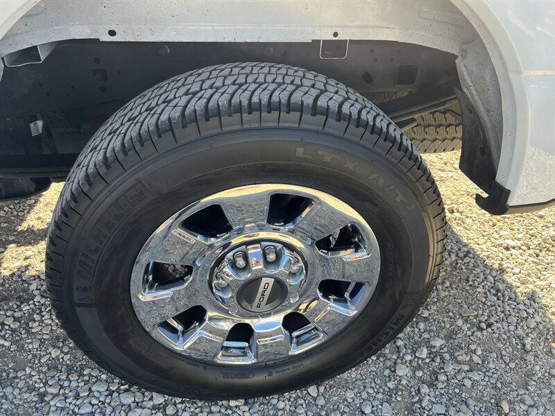 2023 Ford F-250 Lariat - Photo 40 - Lewisville, TX 75057