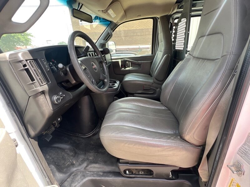 2016 GMC Savana 2500   - Photo 20 - Lewisville, TX 75057