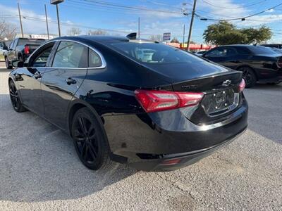 2021 Chevrolet Malibu LT   - Photo 3 - Lewisville, TX 75057